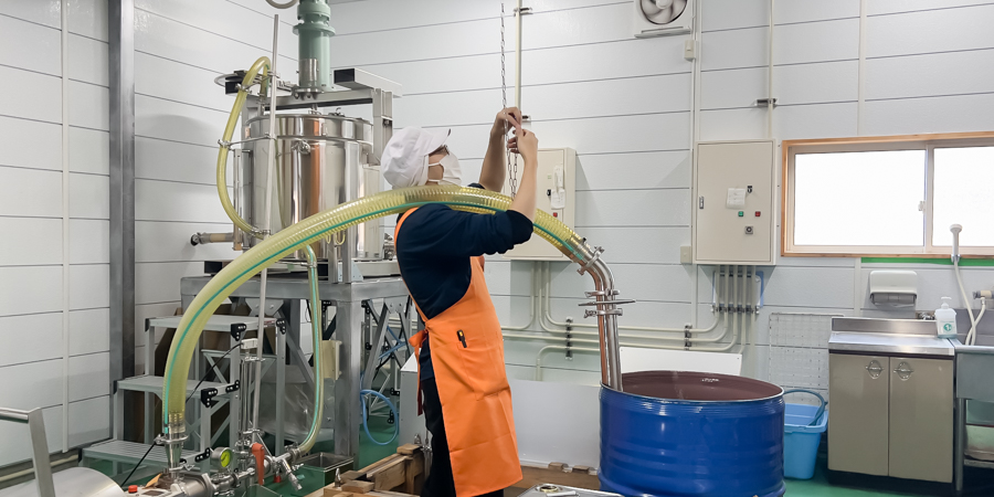 蜂蜜製造ライン導入現場