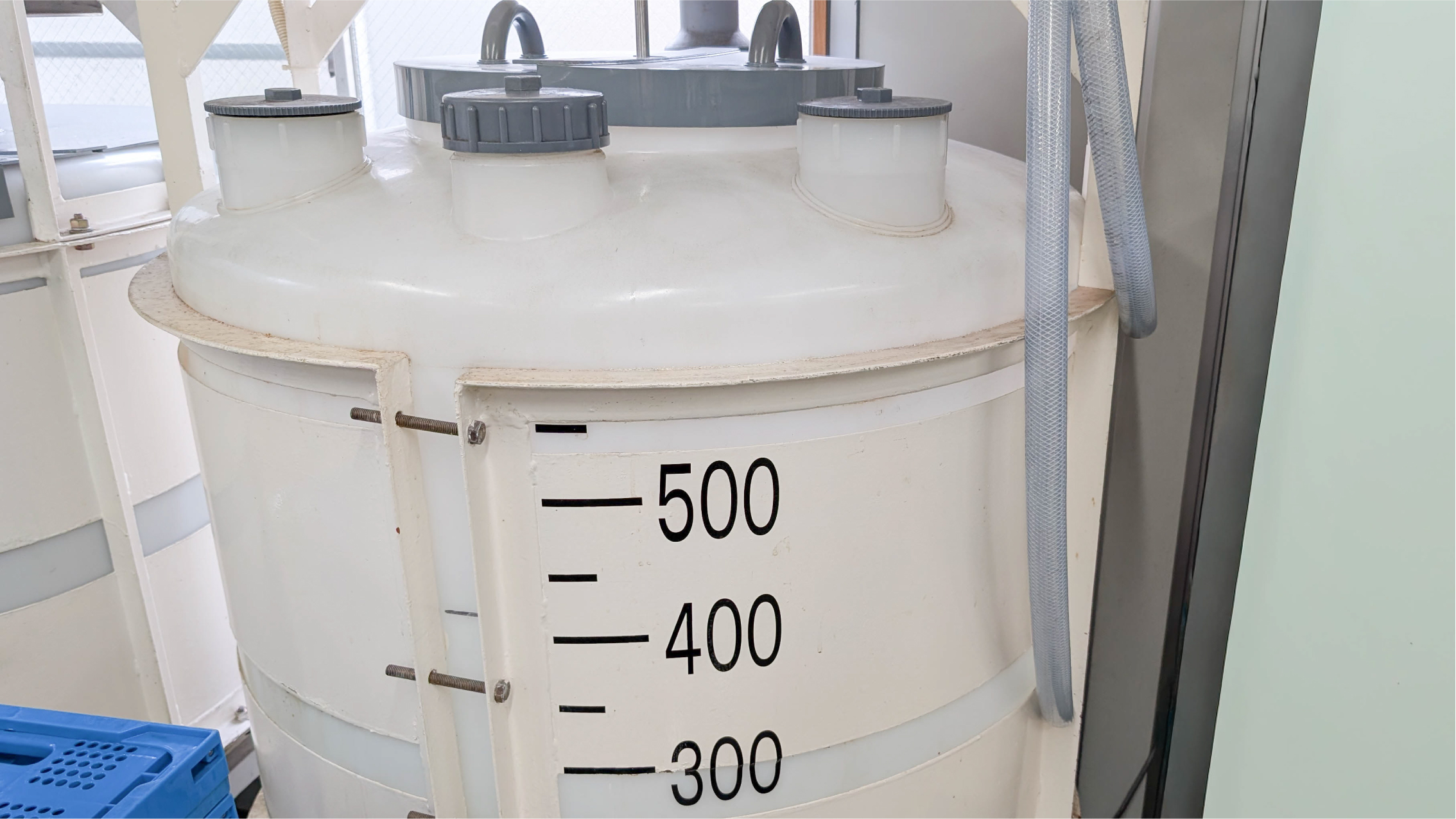 従来の樹脂タンク（今回のステンレスタンクと同じ500L）