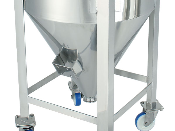 粉体用ホッパーによく採用される「ノッカー座」の加工