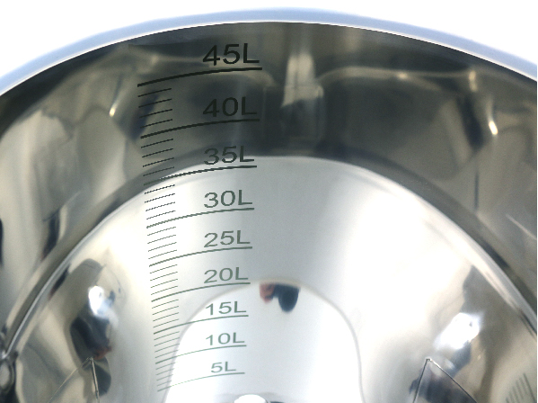 【採用事例】加工費と洗浄コストを抑えた目盛り加工